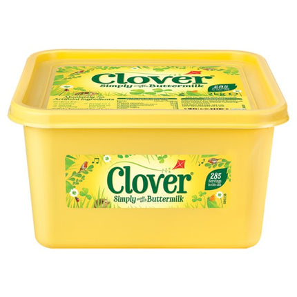 Clover Spread 2kg catering tub with smooth and creamy buttery spread for hospitality and foodservice use
