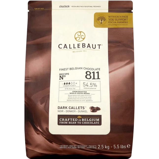 Callebaut Recipe 811 Belgian dark chocolate callets 2.5kg bag of couverture chocolate drops for professional baking.