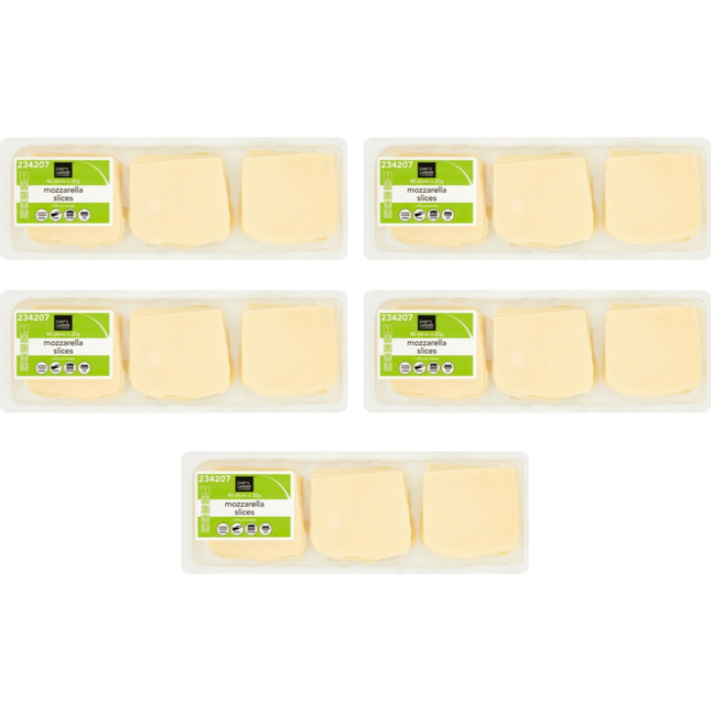Chef's Larder Mozzarella Slices wholesale case containing 5 x 800g packs
