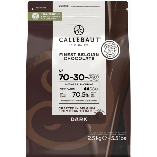 Callebaut Recipe 70-30-38 dark chocolate callets 2.5kg bag of Belgian couverture chocolate with 70.5% minimum cocoa solids.