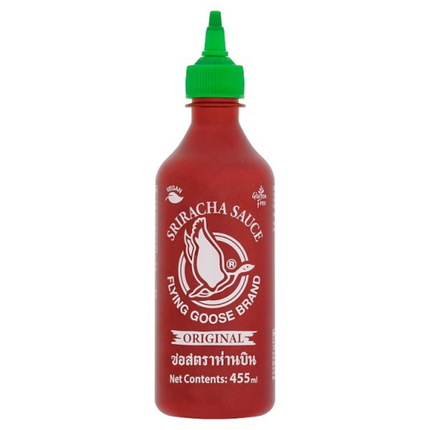 Flying Goose Brand Original Sriracha Sauce 455ml bottle of spicy chilli sauce for noodles, stir-fries, rice dishes, burgers, sandwiches and foodservice