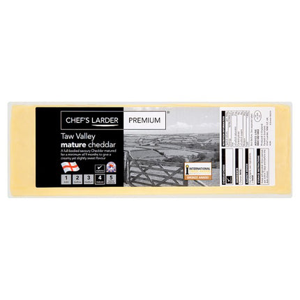 Chef's Larder Premium Taw Valley Mature Cheddar 2.5KG